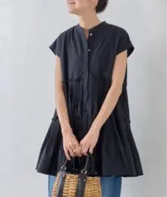 未使用近　ビアズリー プリーツティアードブラウス　定価25,300
