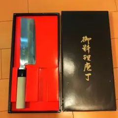 関の刃物 小三徳 名刀包丁 土方歳三 140mm 和泉守兼定 両刃 小形包丁