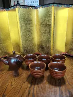 欅木製茶器セット茶漉し付き（急須1個、茶碗5個）　漆器　未使用
