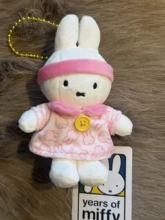 タイ限定 ミッフィー ぬいぐるみキーホルダー 日本未発売 - メルカリ