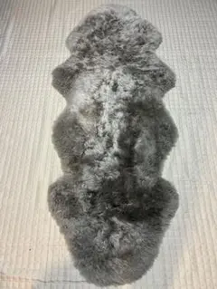 ⭐️天然羊毛ムートンラグ1.5匹サイズ　人気色シナモン色　新品未使用⭐️