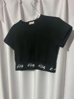黒 クロップドTシャツ ロゴ入りのサムネイル
