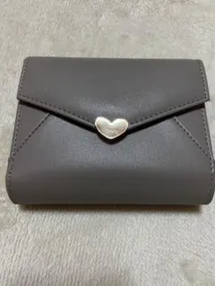 ⭐︎二つ折り財布⭐︎ハート⭐︎ライトグレーのサムネイル