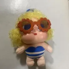 POP MART Crybaby ぬいぐるみ マスコットのサムネイル