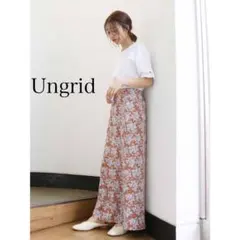 【新品タグ付】Ungridフラワープリントフィットマキシスカート 花柄ブラウンのサムネイル