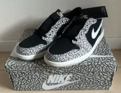 Nike Air Jordan1Retro Low OGブラックセメント