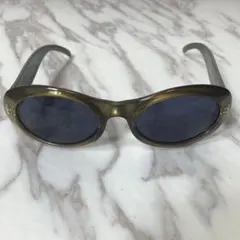 gucci gg logo oval sunglasses gold italyのサムネイル