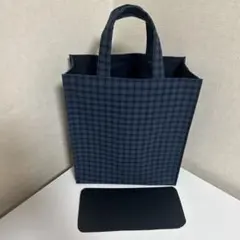 [ハンドメイド]青チェック紙袋型トートバッグ底板付き.学校行事や仕事のサブカバンのサムネイル