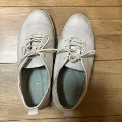 fitfit ホワイト　レザー　コンフォート　シューズ　スニーカー