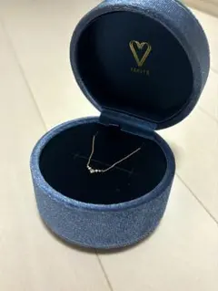 【新品未使用】ペリドットネックレス【VERITE】のサムネイル