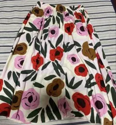 ユニクロ 花柄スカート Lサイズ　マリメッコ
