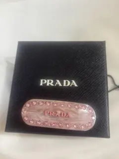 ウォニョンちゃん使用 PRADA ヘアピン ストーン付き ピンク - メルカリ