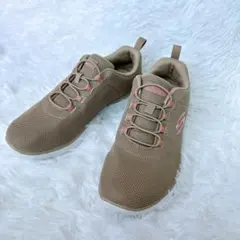 SKECHERS スケッチャーズメモリーフォームスニーカー　23㎝