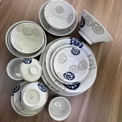 【軽量食器】美濃焼 和食器 レンコンデザイン １７点セット