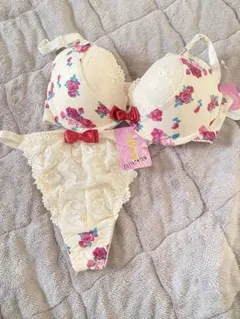 花柄リボン付きブラジャーショーツセット D65