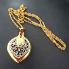 Mikimoto ミキモト　ルーペペンダント ネックレス　パール付き