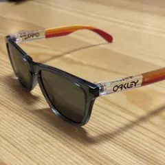 極美品 オークリー Frogskins サングラス グレー ミラーレンズ - メルカリ