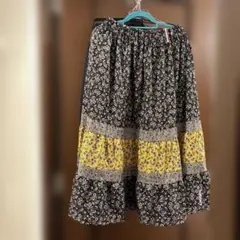 パーソンズ　花柄 パッチワーク風 フレアスカート 未使用品いきなりお値下げのサムネイル