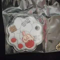 ちいかわ　キャラしゃかチャーム　うさぎ 新品未開封