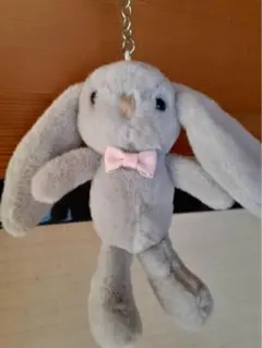ウサギ型キーホルダー グレー ぬいぐるみ