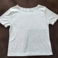 ライトグレー フリルネック 半袖シャツ　インナー