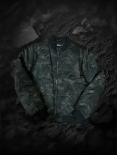 短丈　迷彩柄ma-1 ミリタリージャケット　フライトジャケット