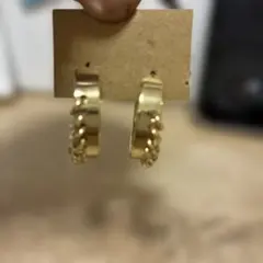 ゴールド チェーンデザイン フープピアス