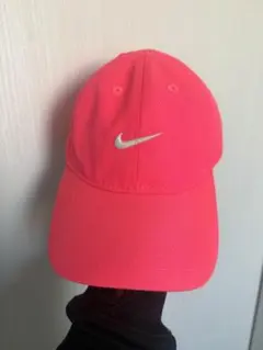 Nike ネオンピンク キッズキャップ