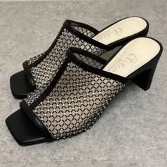 2025年最新】DIANA サンダル・ミュールの人気アイテム - メルカリ