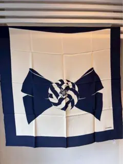 美品‼︎ ◆CHANEL◆ 大判スカーフ/カメリア/ネイビー/85×85/シャネル 2025年最新】シャネル スカーフ カメリアの人気アイテム - メルカリ