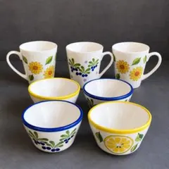 ミスタードーナツ 非売品 カラフル食器7点セット マグカップ　小鉢 箱付きのサムネイル