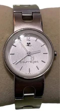 courreges レディース腕時計　ジャンク品