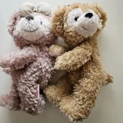 ダッフィー・シェリーメイぶら下げられるマスコットポーチ2個セット