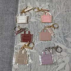 ジルスチュアート　ガチャガチャ６種