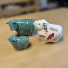 牛の干支置物 3点セットのサムネイル