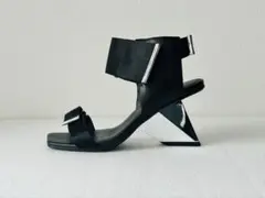 Rockit Run ミラーヒールサンダル　united nude