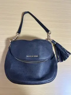 MICHAEL KORS ブラックハンドバッグ タッセル付き