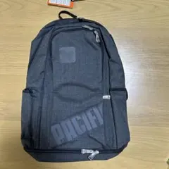 Item thumbnail for item 7fec5d50-1d4f-4793-8253-a4381b84933d