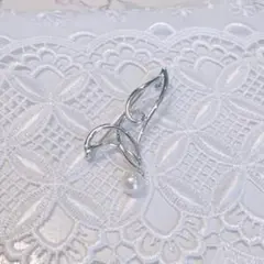 天然　アコヤパール　揺れる　ブローチ　⑧