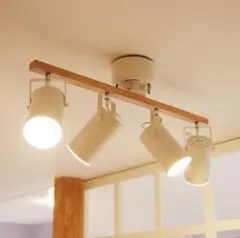 Item thumbnail for item 3196d5b4-a76d-4bb9-b6f9-36c9cf1583a3