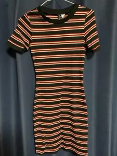 H&M DIVIDED 半袖ニットワンピース