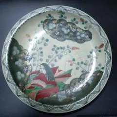 伝統工芸品である渋草焼（しぶくさやき）の「赤絵赤玉唐子図飾皿」木箱