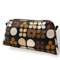 Item thumbnail for item 3c354b5a-e5cf-4140-be7d-f3ca3941e1d8