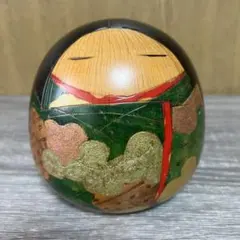 東亜作 創作こけし 卵型 木彫り 伝統工芸品のサムネイル
