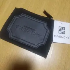 GIVENCHY　タグ付き　ポーチ