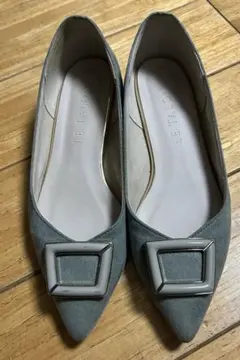 LE TALON ルタロン　ポインテッドトゥパンプス　低ヒール　フラット