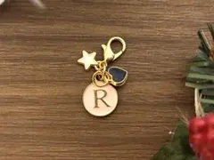 イニシャルキーホルダー チャーム