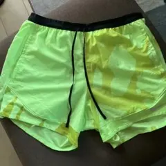 Nike Running Division ランニングショーツ ネオンイエロー