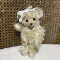 Item thumbnail for item bdaf2add-0454-4c5e-8c35-55706957f7a9