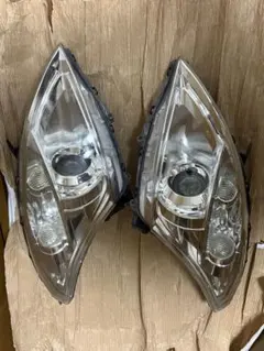 スズキ　スイフト　ZC32S ZC72S HIDヘッドライト左右　P9120